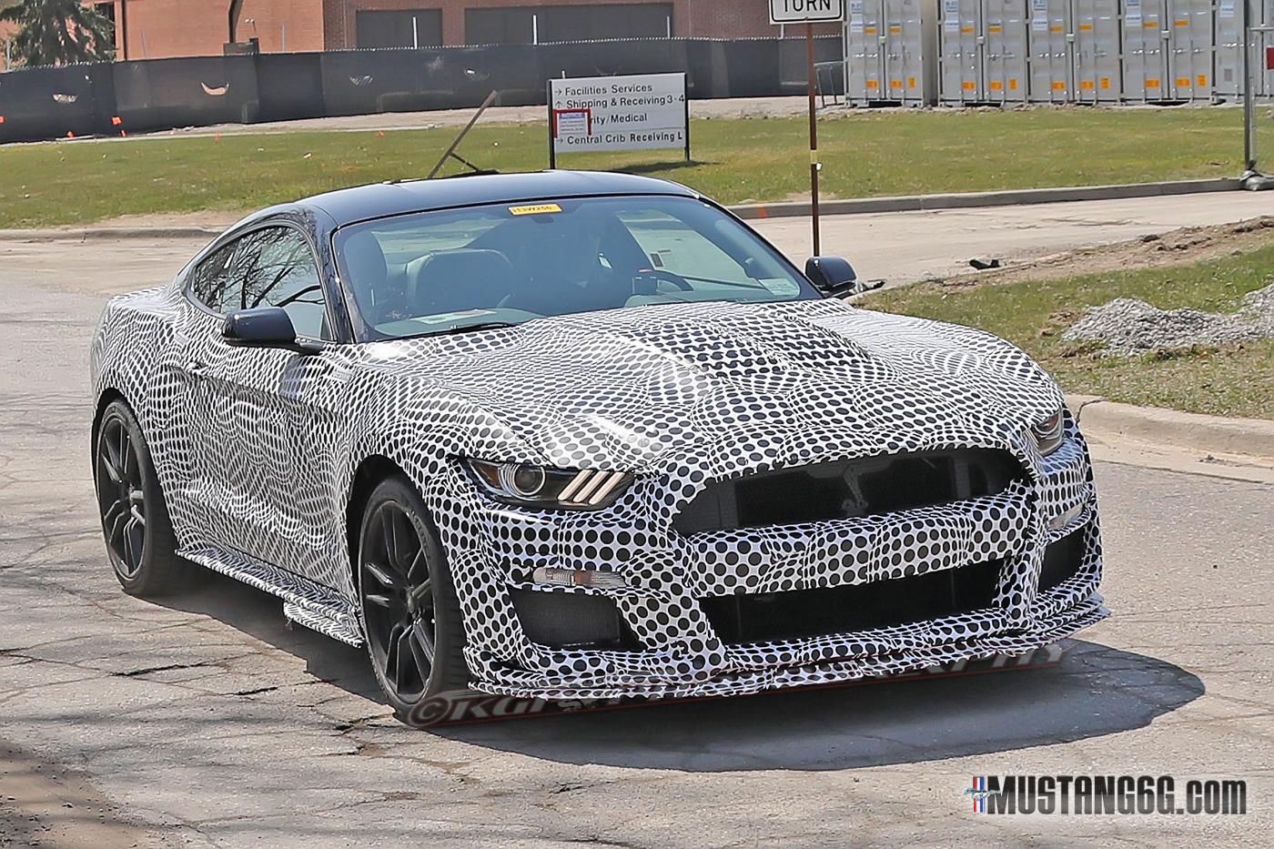 2020-GT500-Ford-Mustang7.jpg