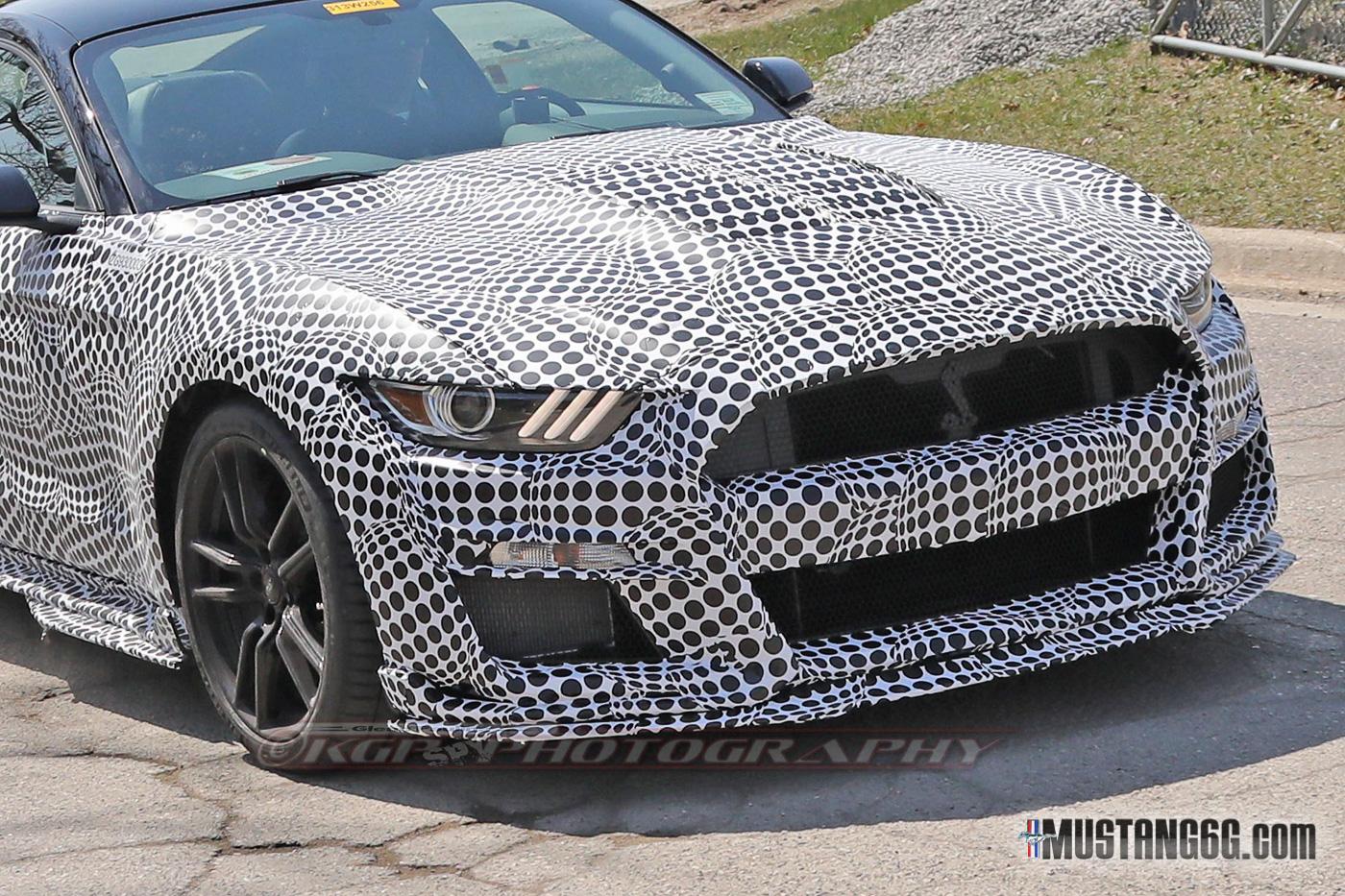 2020-GT500-Ford-Mustang10.jpg