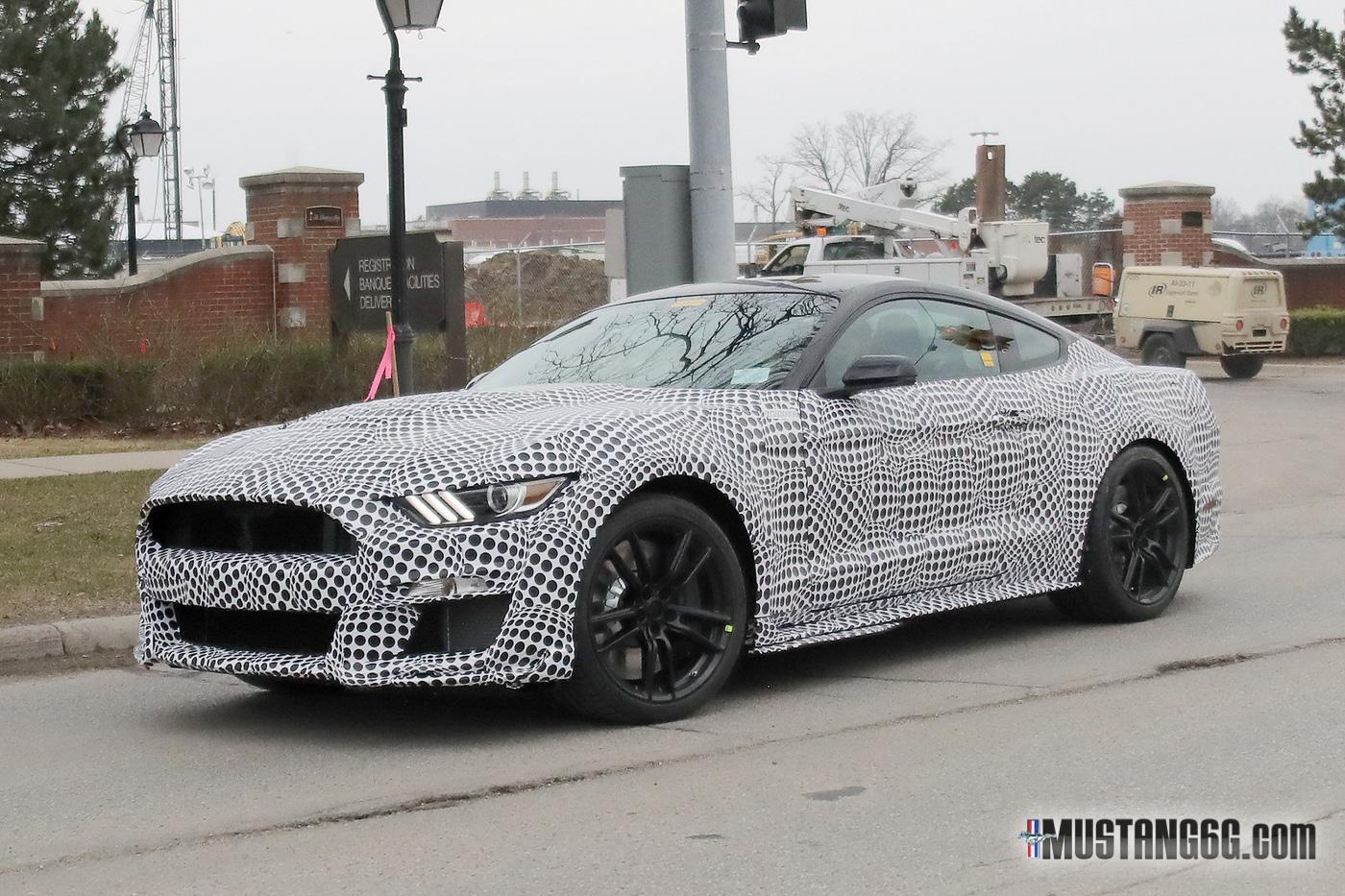 2020-GT500-Ford-Mustang4.jpg