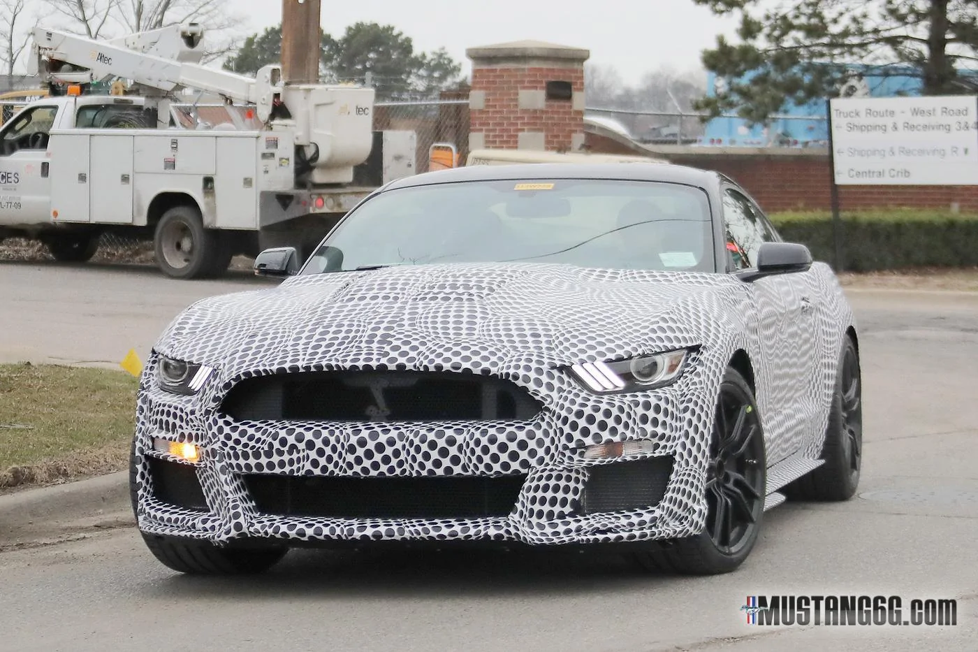 2020-GT500-Ford-Mustang7.webp