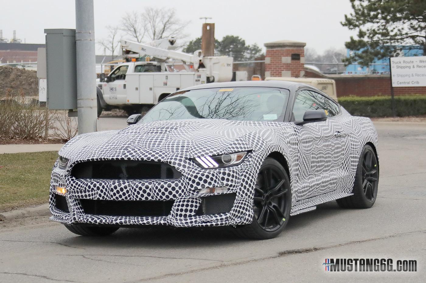 2020-GT500-Ford-Mustang9.jpg