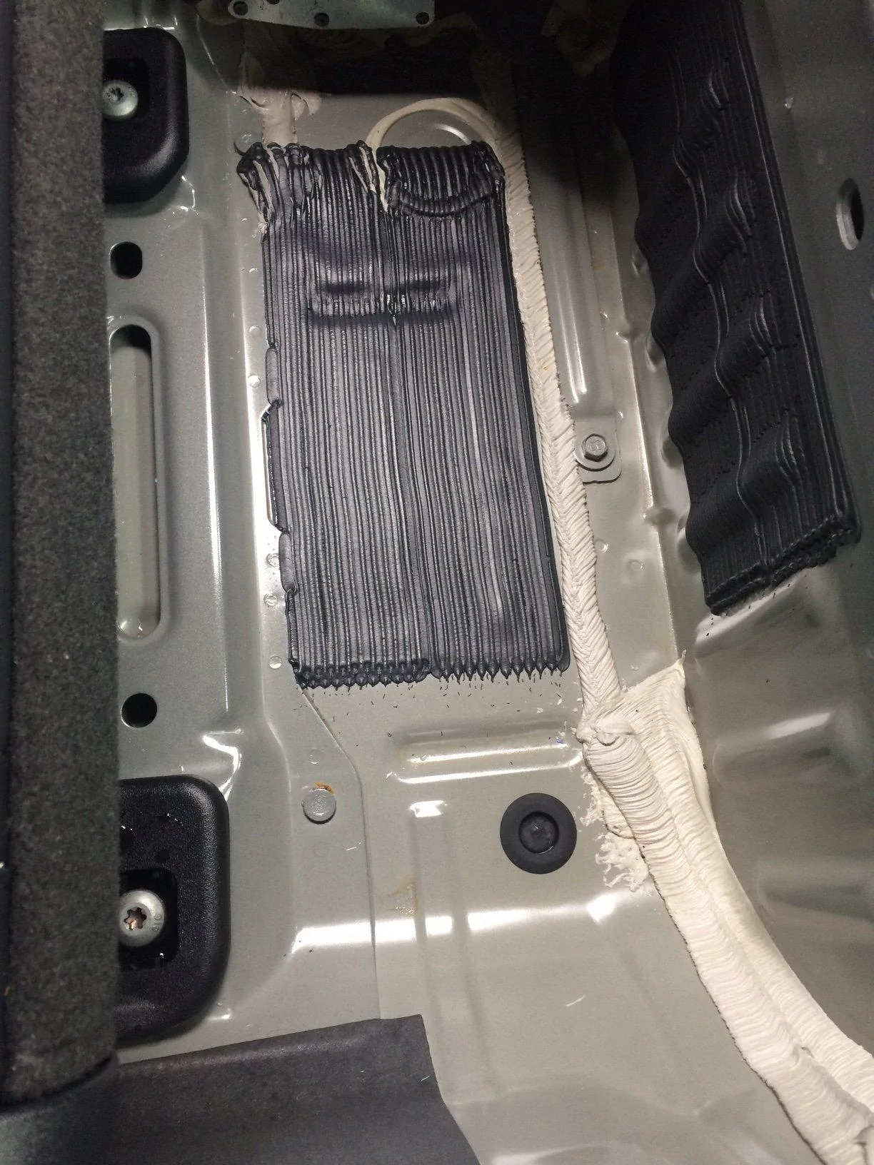 KRISTIAN FLOOR PANEL.webp
