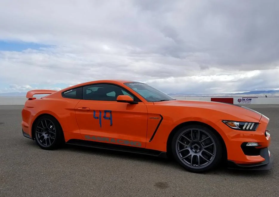 GT350_M6G_BRP_0418_2.webp