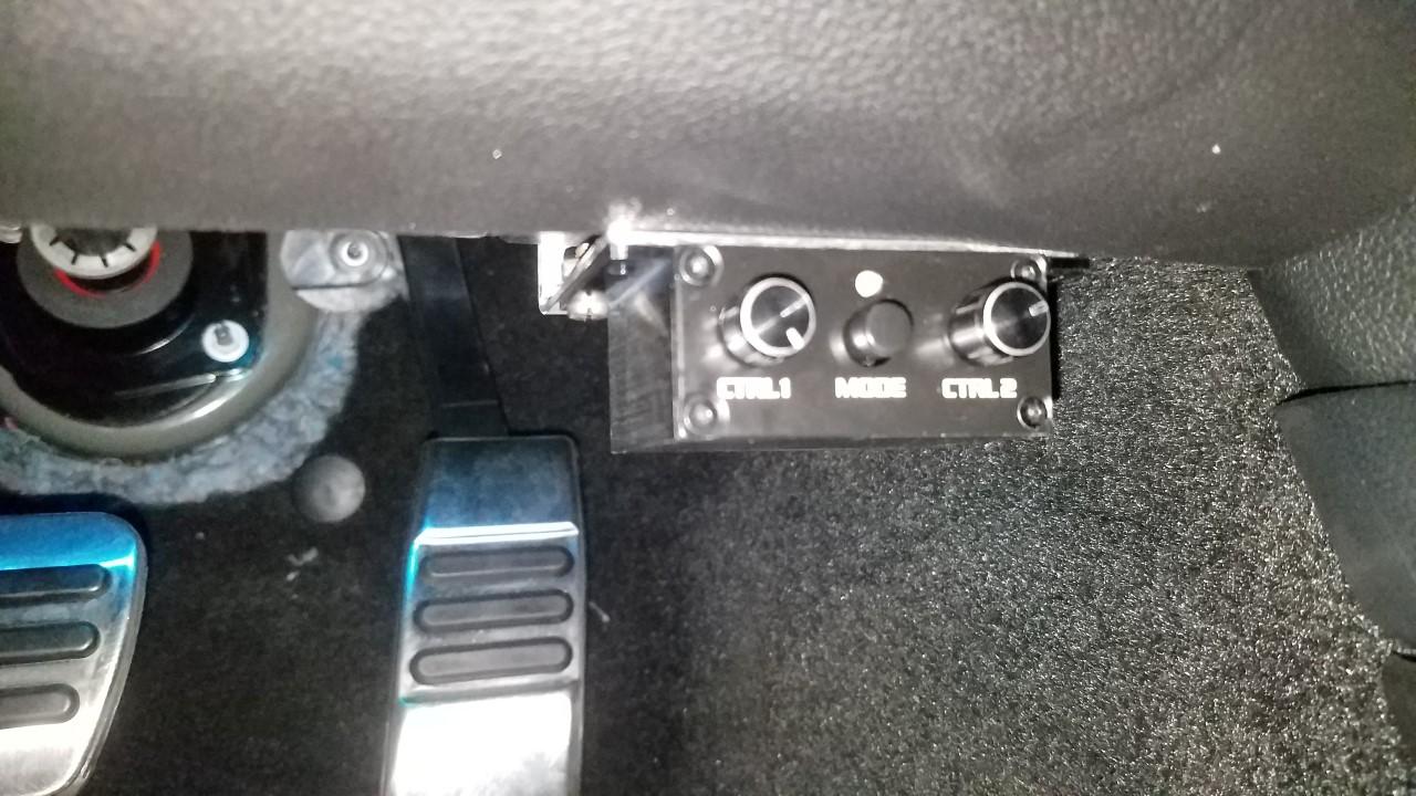 URC3mounted (Custom).jpg
