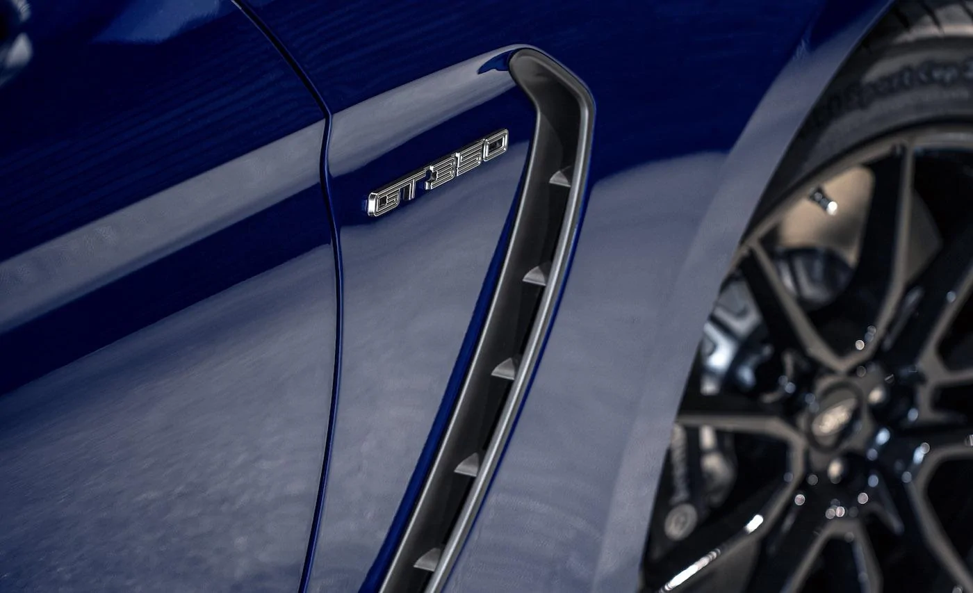 ShelbyGT350_12_HR.webp