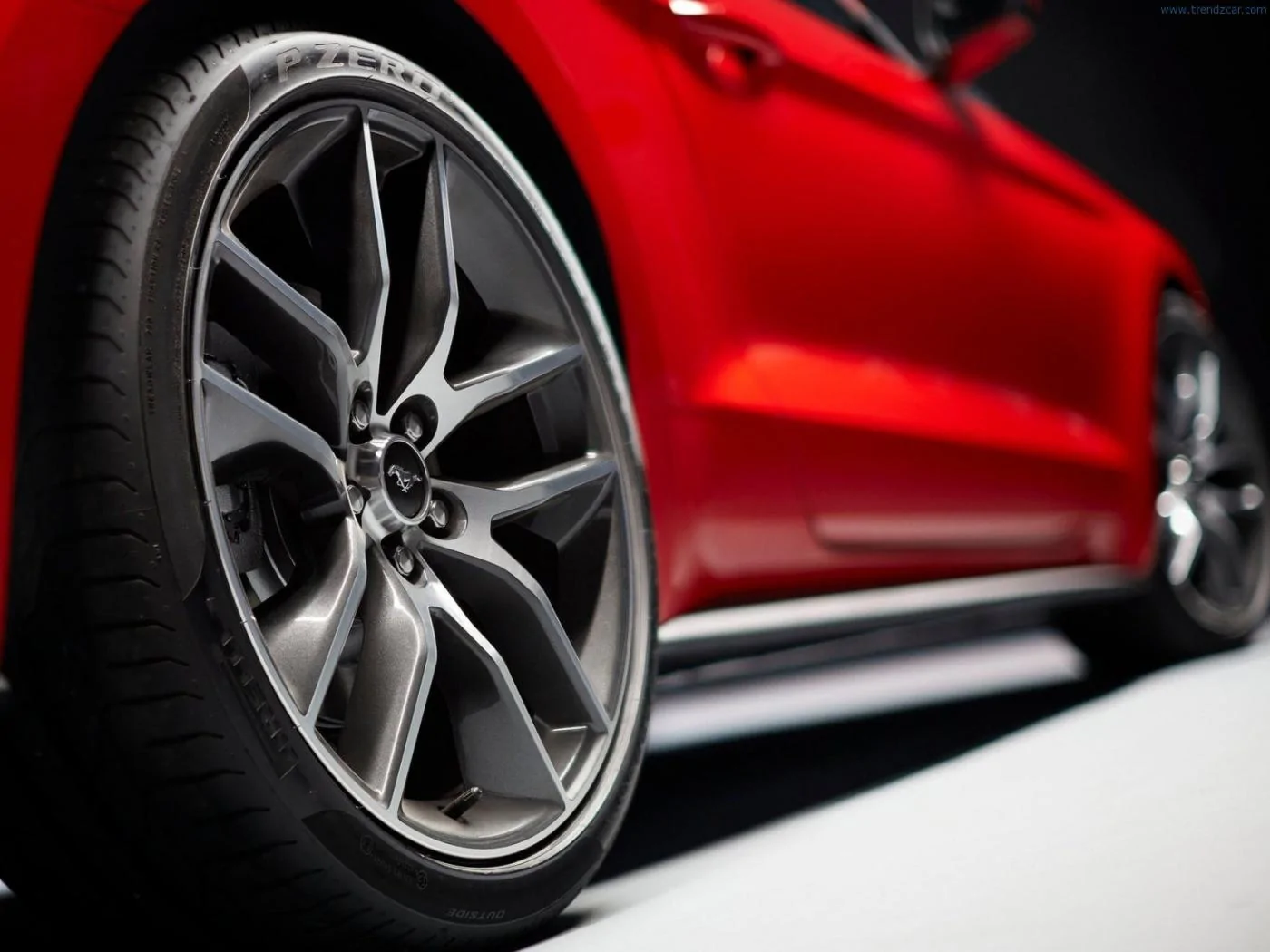 2015-Ford-Mustang-GT-Wheels-Rims-2.webp