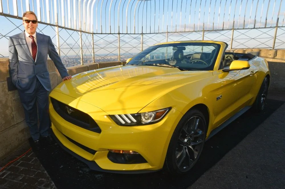 2015-ford-mustang-convertible-empire-state-building-bill-ford.webp