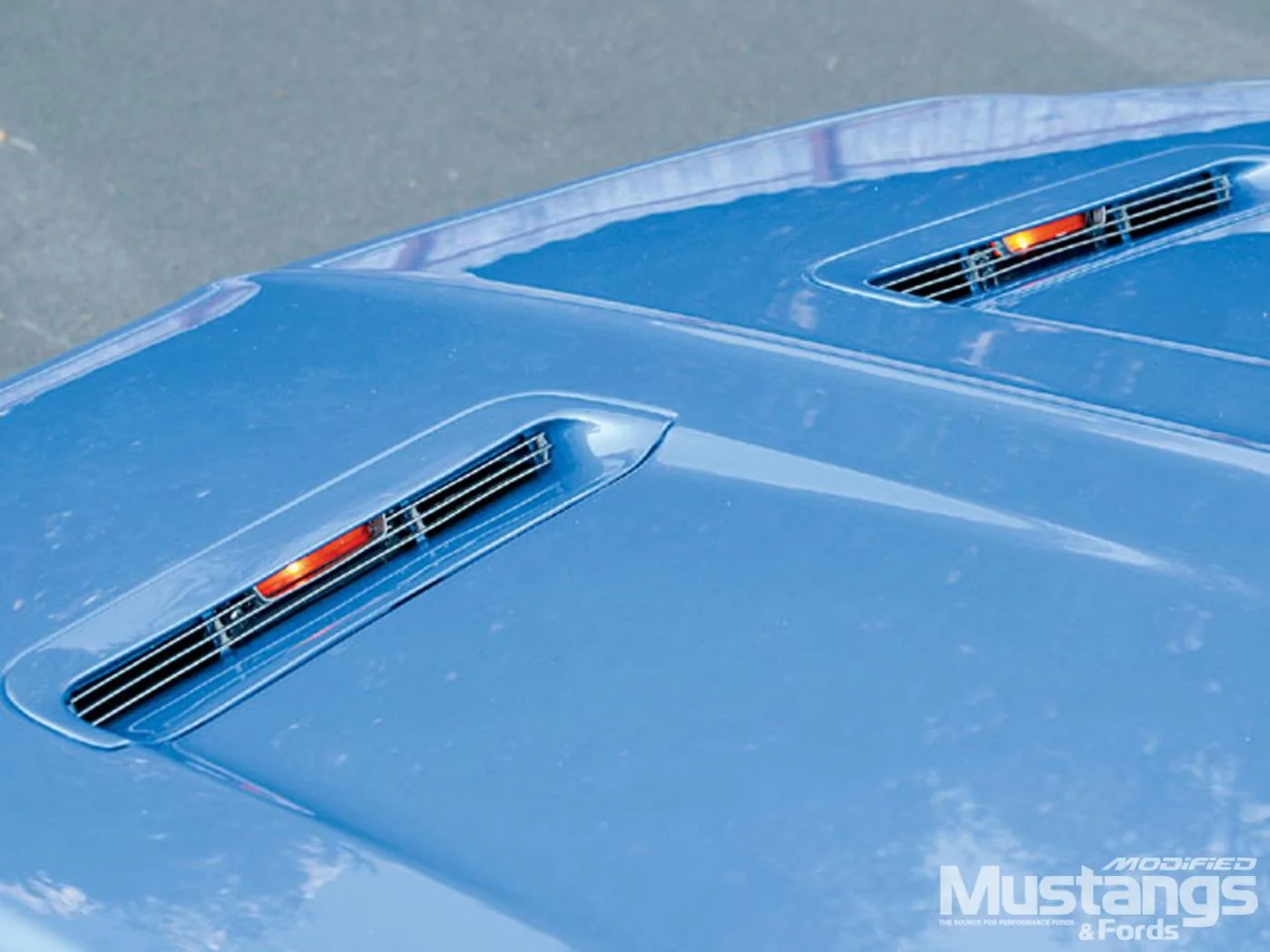 mdmp_0706_08_z+1967_1968_ford_mustang_fastbacks+hood_vents.webp