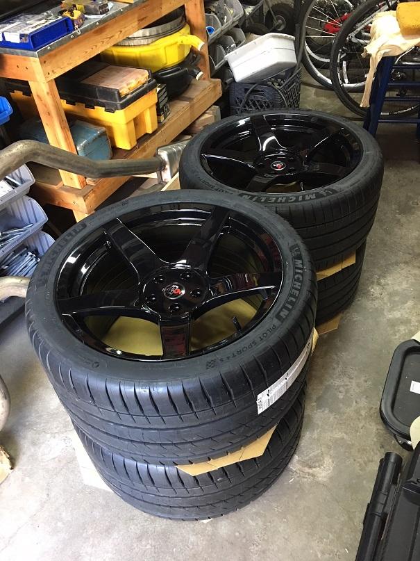 wheels_3_small.jpg