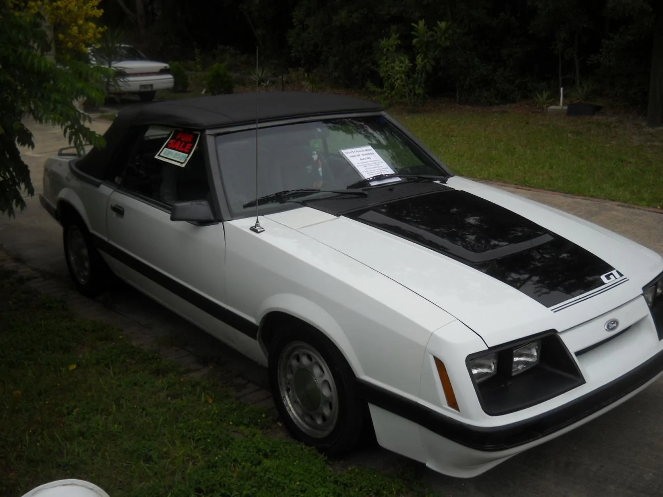 convertible old school hood decal.webp