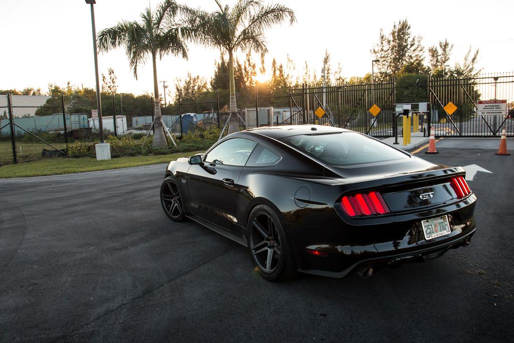 Vossen VPS-302 wheels6.jpg