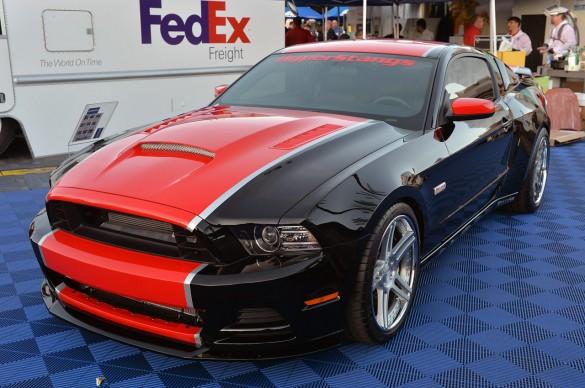 01-hyperstangs-hellanor-mustang-sema-585x388.jpg