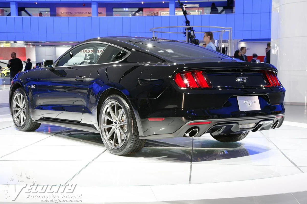 fd2015mustang65160567.webp