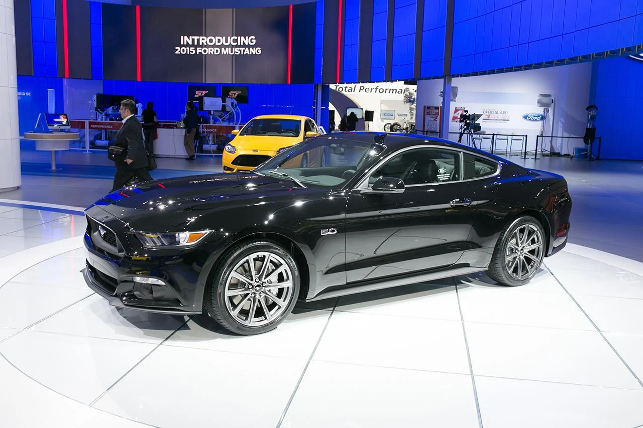 2015-Ford-Mustang3.webp