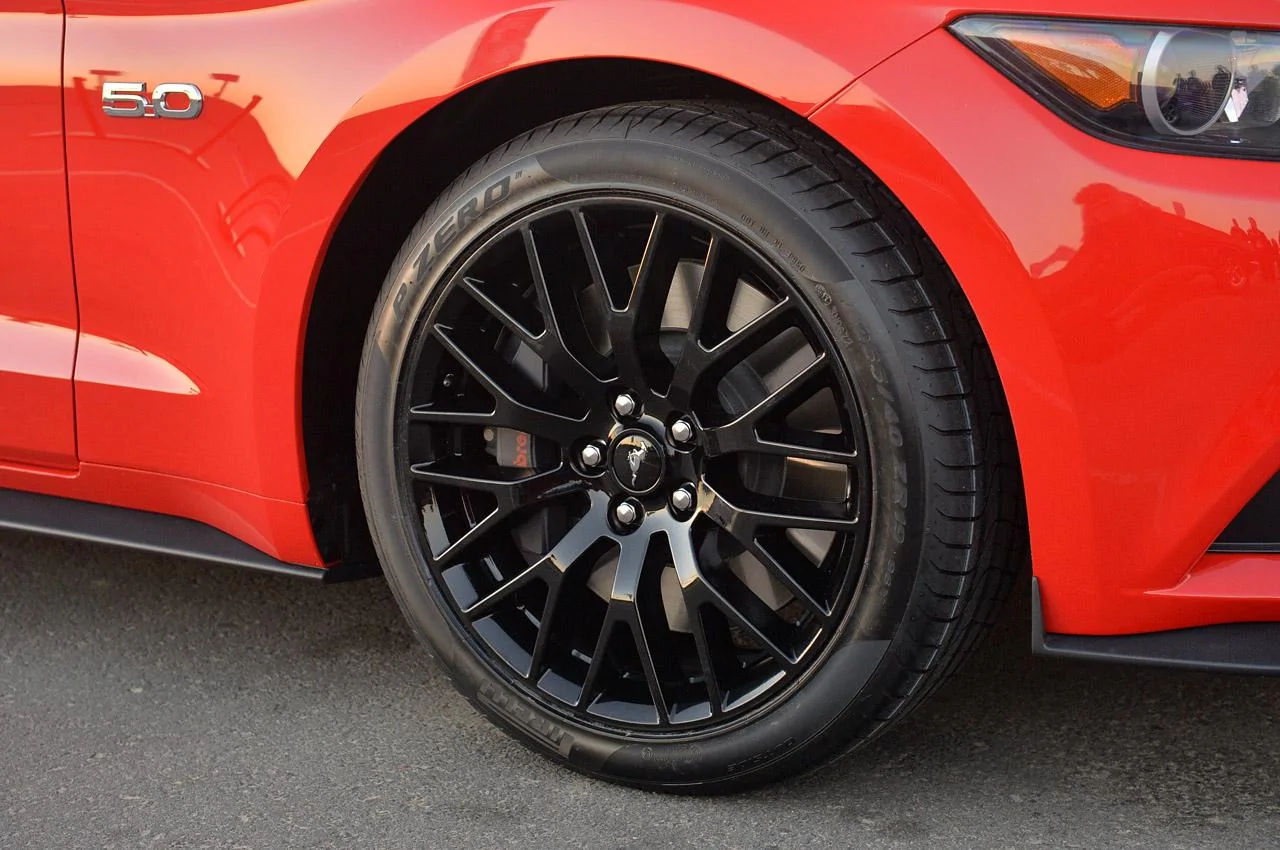 20-2015-ford-mustang-venice.webp