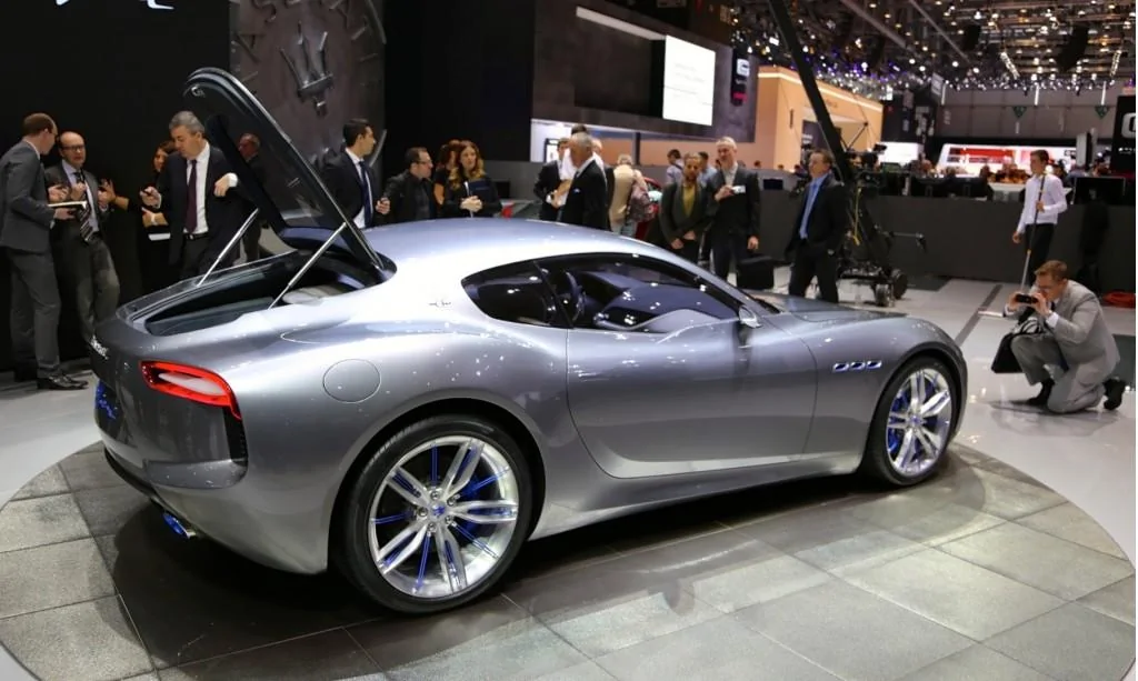 maserati-alfieri-concept_100458623_l.webp