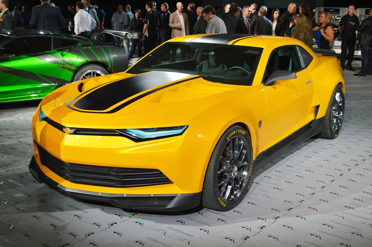 transformers-bumblebee-camaro-sema-01-1.webp
