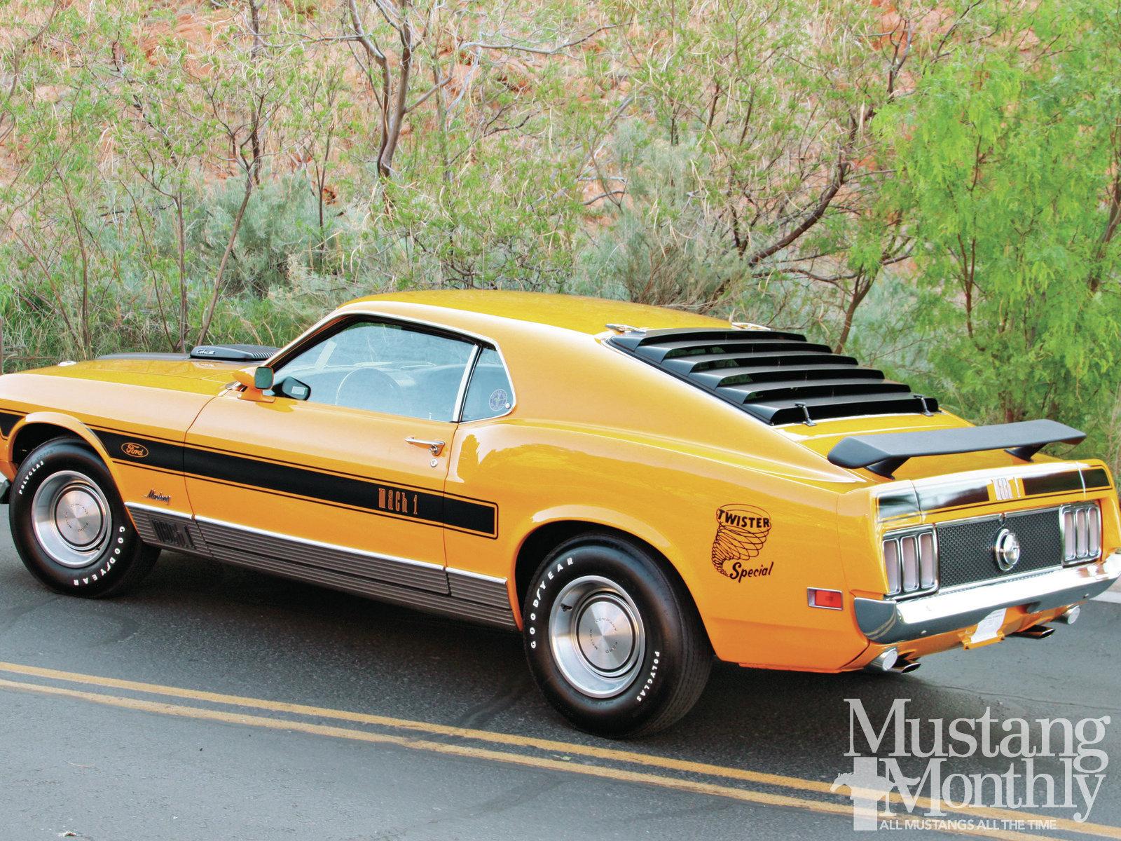 mump_1211_04_1970_twister_special_mach1_twister_and_shout_.jpg