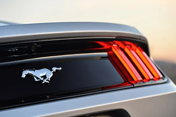 lead16-2015-ford-mustang-ecoboost-review.webp