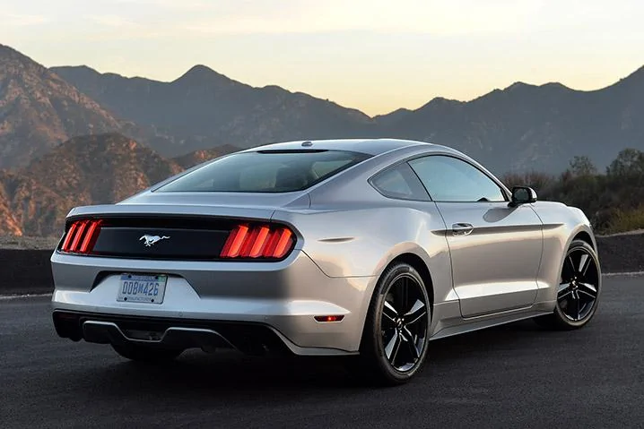 lead2-2015-ford-mustang-ecoboost-review.webp