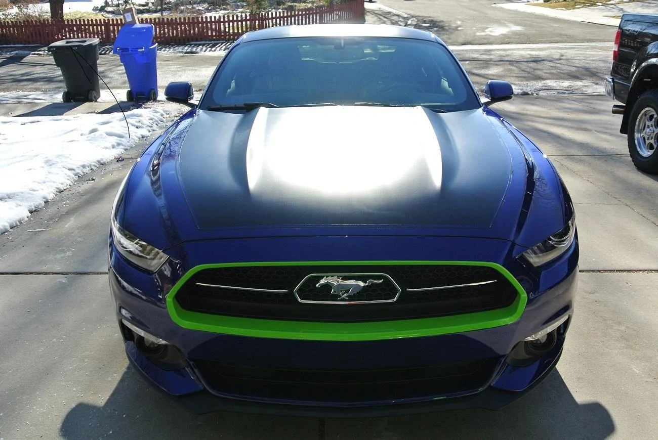 Front_Closeup2_1300.webp