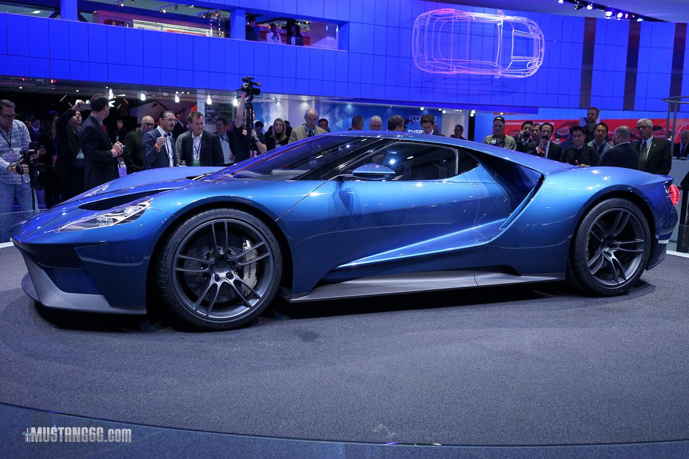 New Ford GT - 2015 Detroit Auto Show.jpg