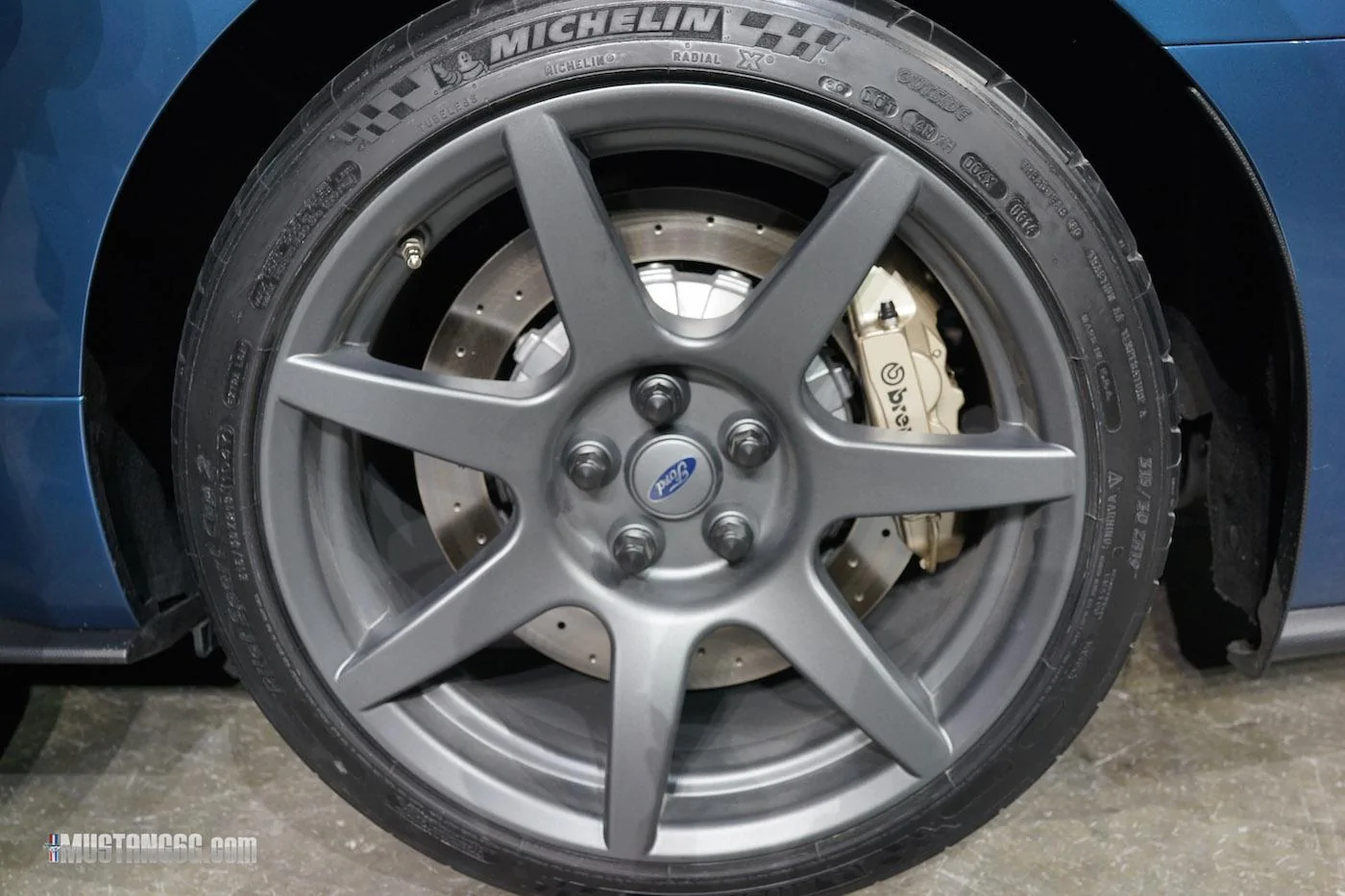 GT350R Rear wheels.webp