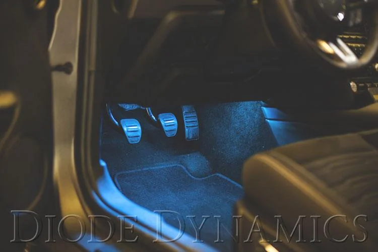 15_mustang_multicolor_footwell_cyan.webp