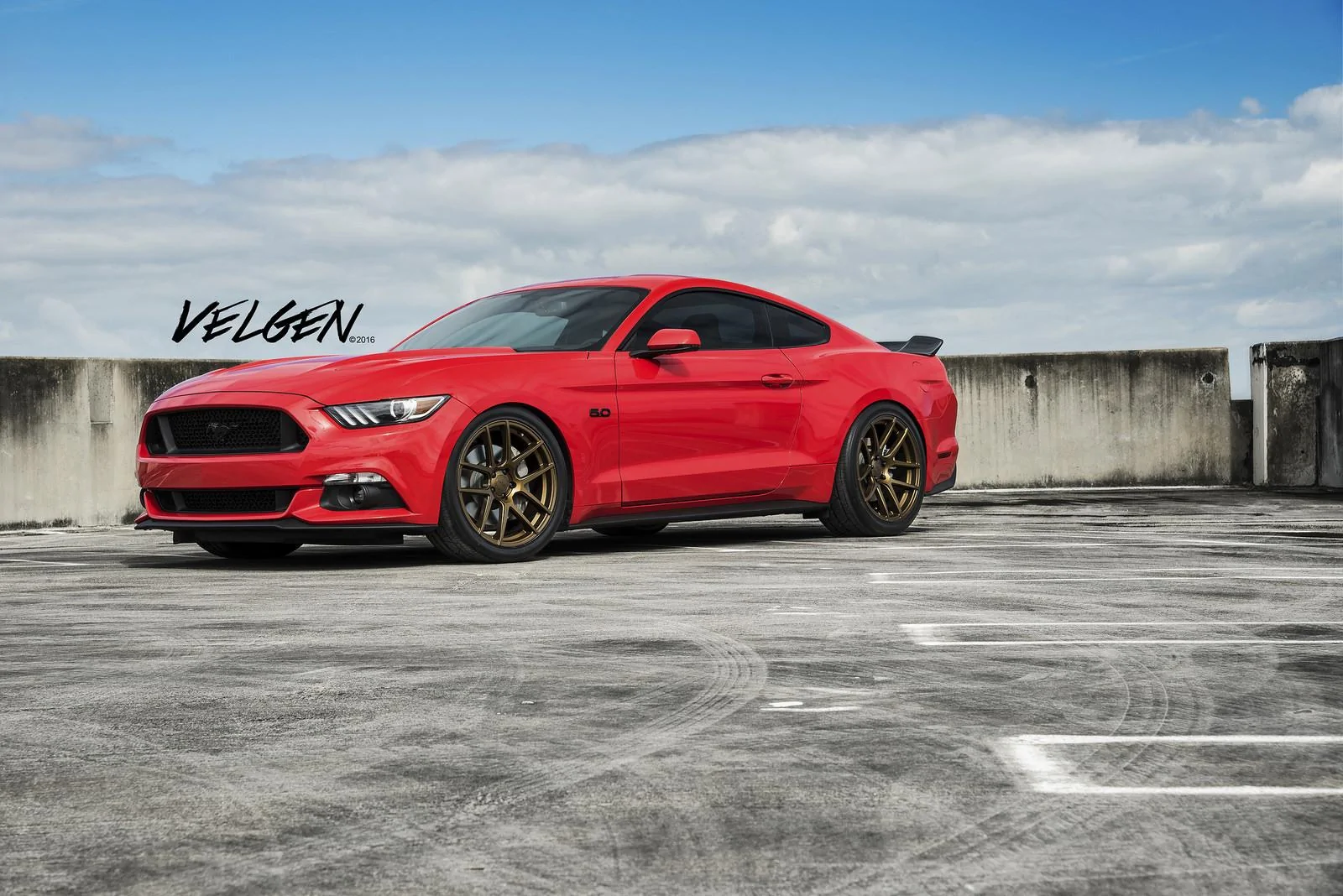 Raced-Red-VMB5-Bronze-1.webp