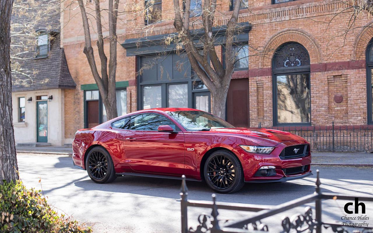01-2015-ford-mustang-commercial.jpg