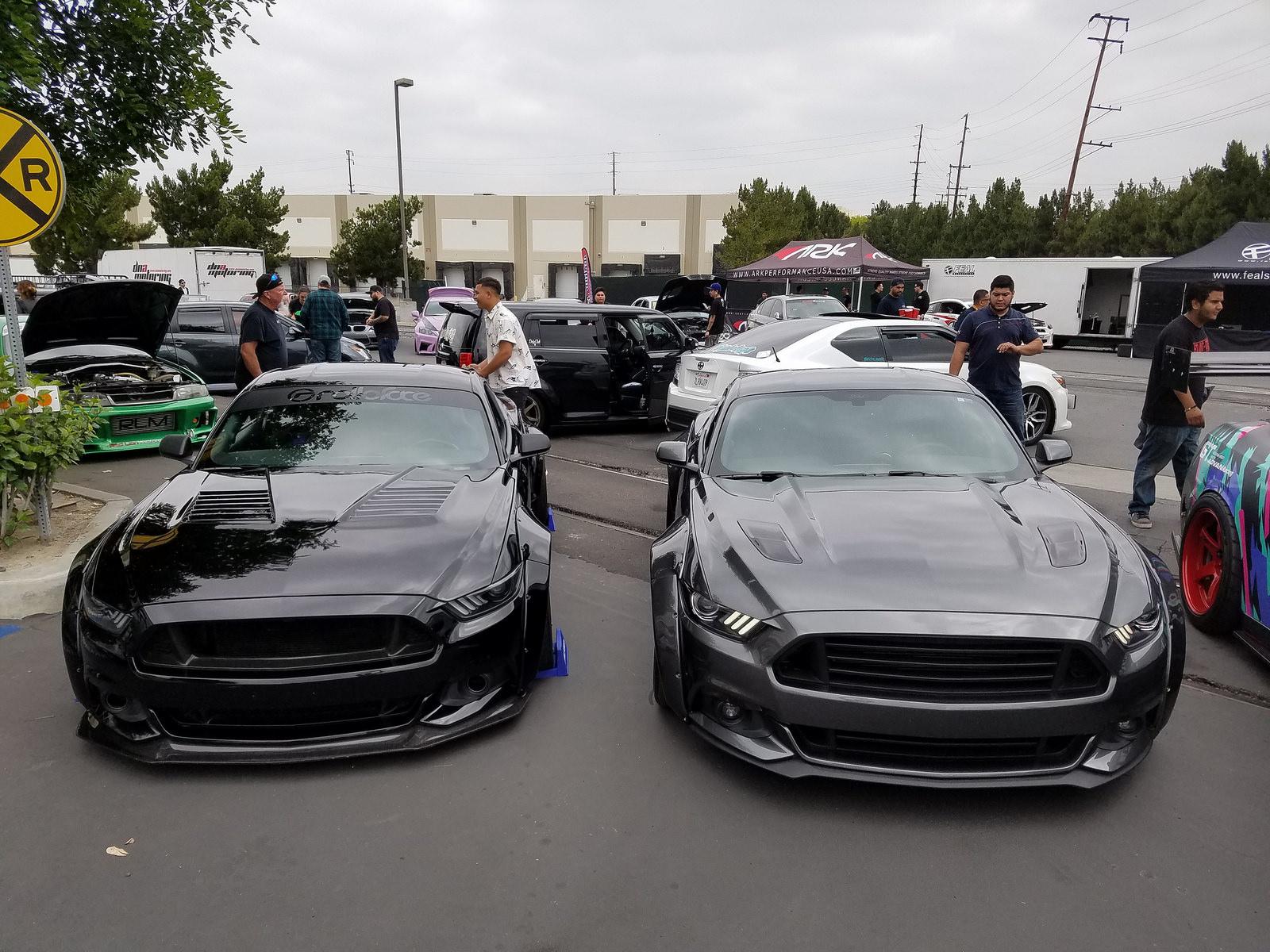 26997358571_afad657cd9_h.jpg