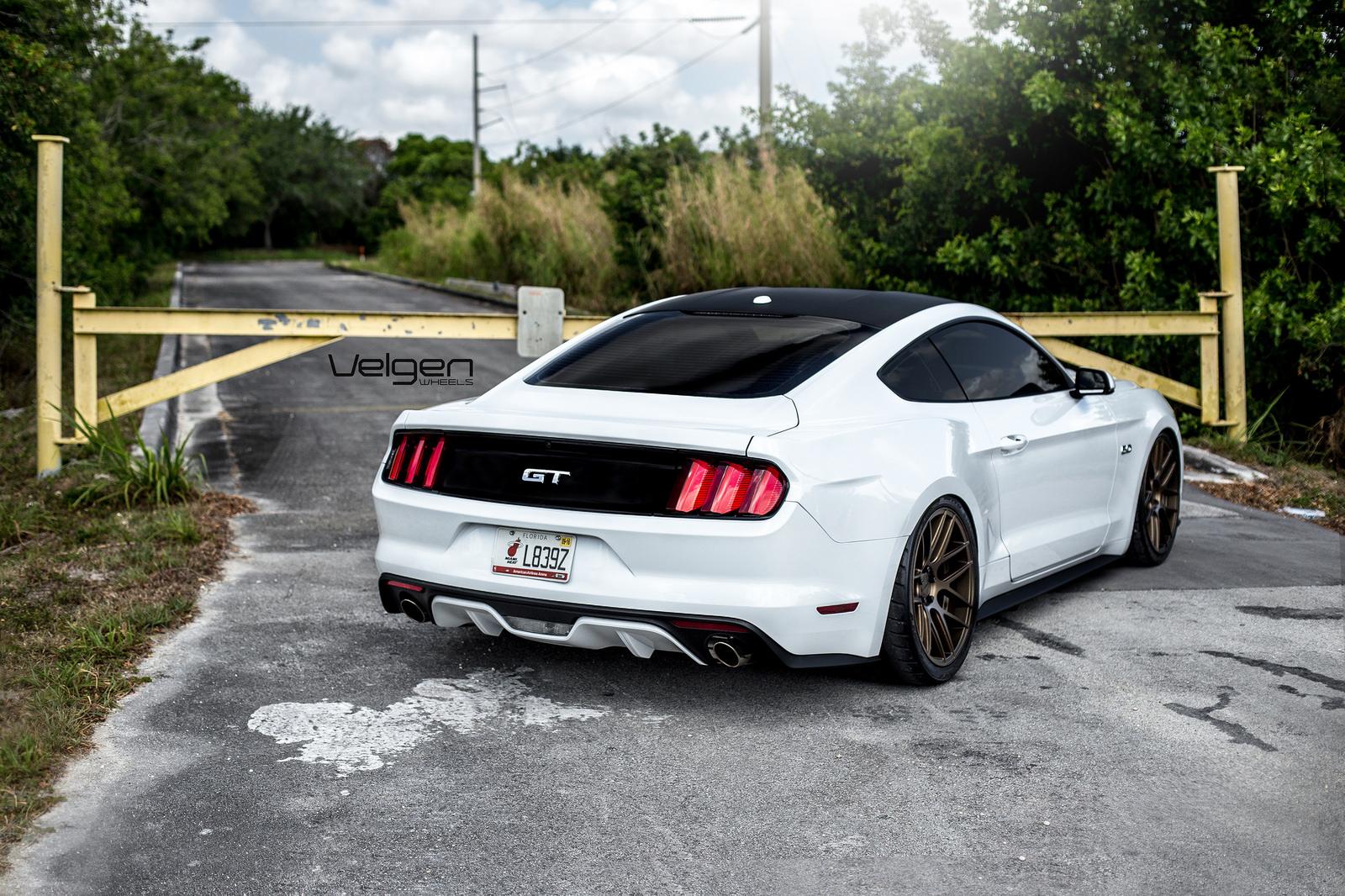 Oxford-White-Mustang-VMB7-Satin-Bronze-7.jpg