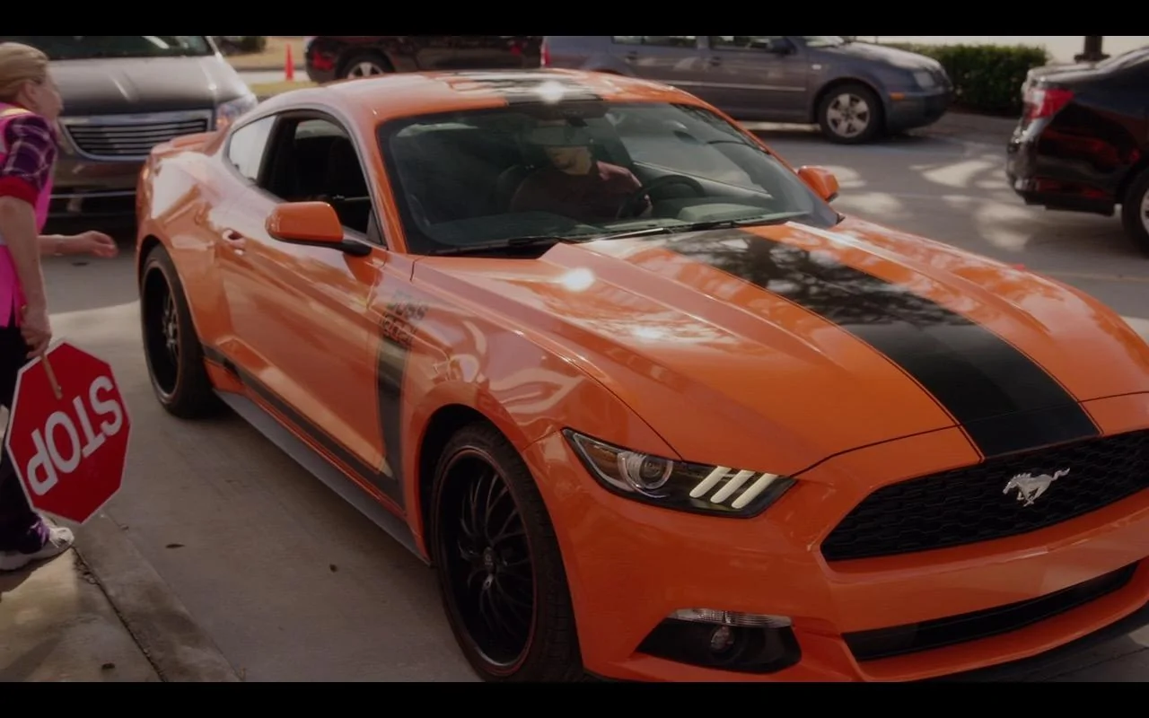 Ford-Mustang-%E2%80%93-Daddy%E2%80%99s-Home-2015-Product-Placement-1.webp