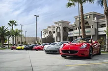 220px-Supercar_Lineup_%2818092106572%29.webp