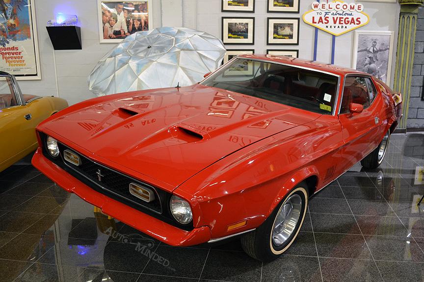 01-james-bond-mustang-mach-1.jpg