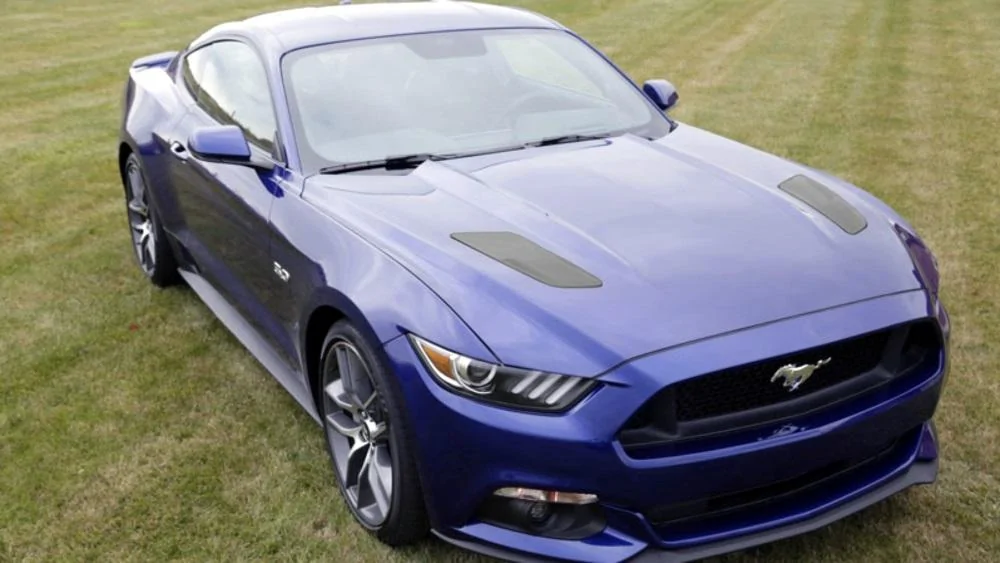 635526211625995576-2015-Ford-Mustang-02.webp