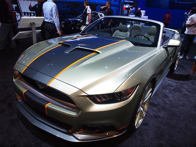 #5Slvr Vrt '15 w_ 1 Blu stripe with org edges.jpg