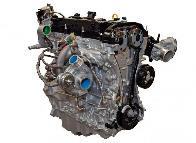 2015-Ford-Mustang-turbocharged-2-3-liter-EcoBoost-inline-4-engine-626x456.webp