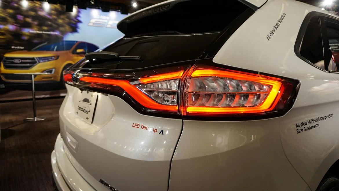 fordedge2015-8.webp