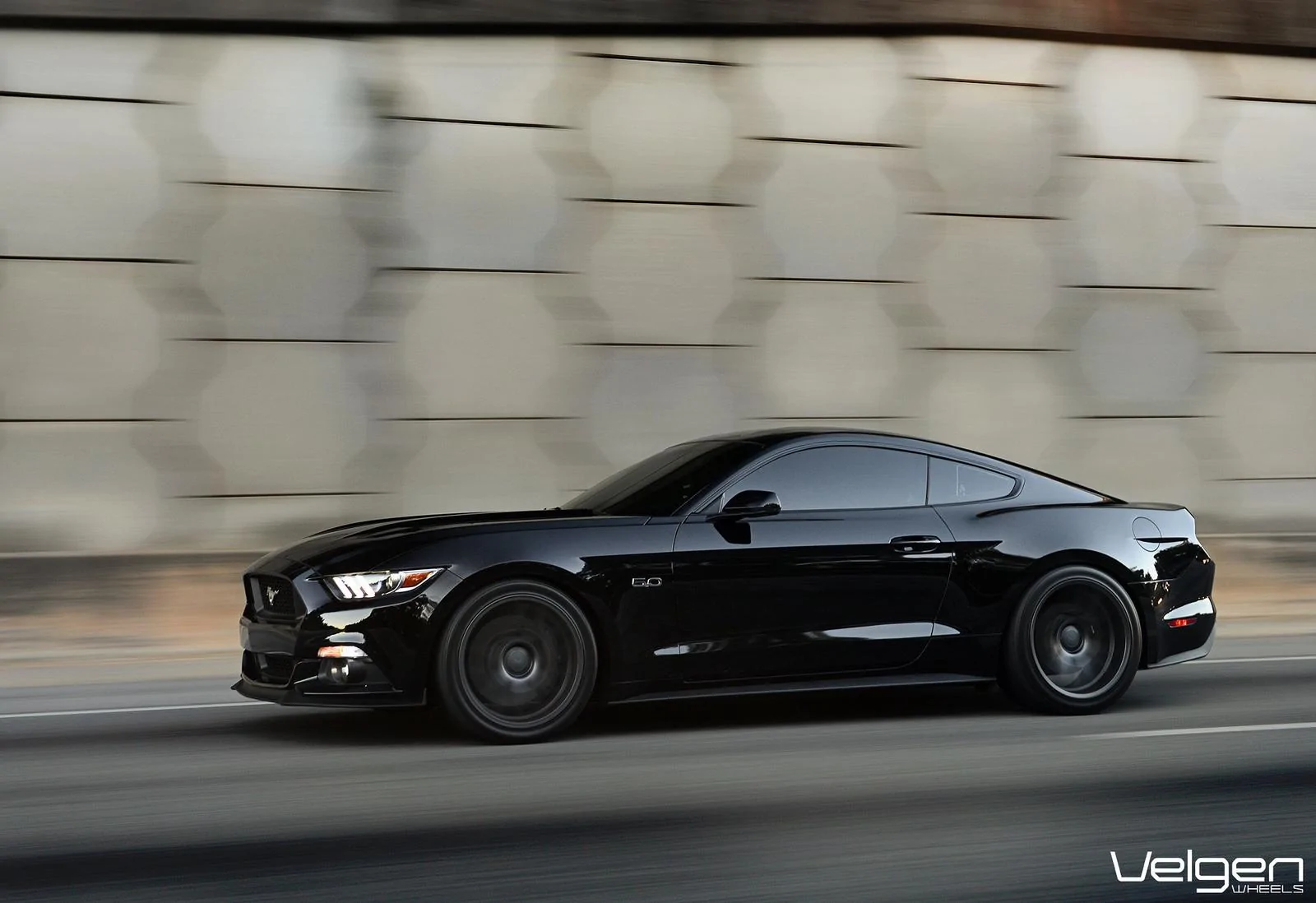 2015-MUSTANG-VELGEN-WHEELS-VMB7-GUNMETAL-1-.webp