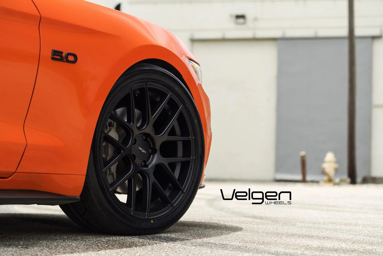 CO-Mustang-on-Velgen-Wheels-VMB7-SB-8.webp