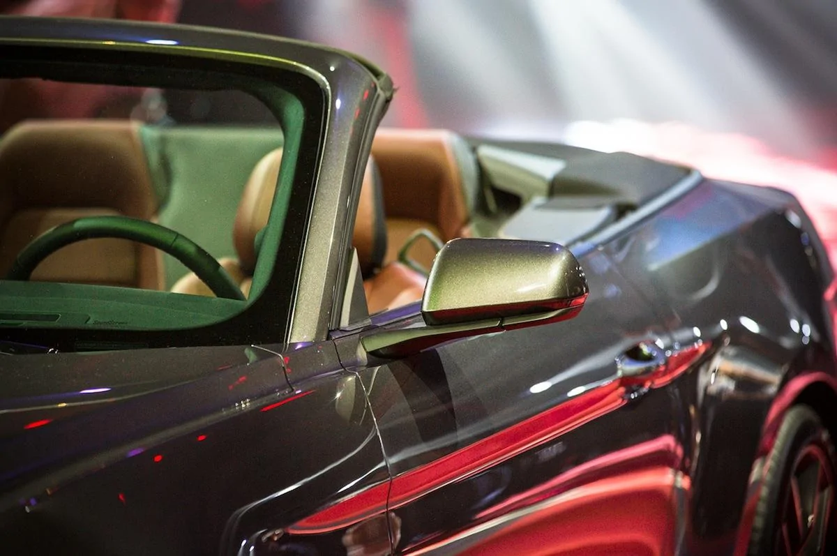 Sydney-Event-Reveal-2015-Ford-Mustang-convertible-rearview-mirror.webp