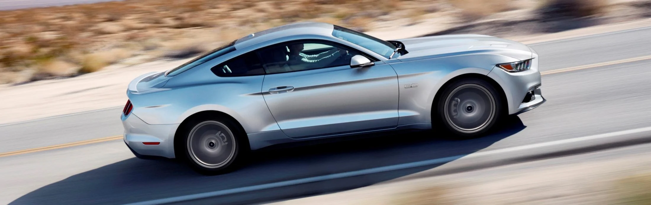 2015-Ford-Mustang-GT-in-Silver-3.webp