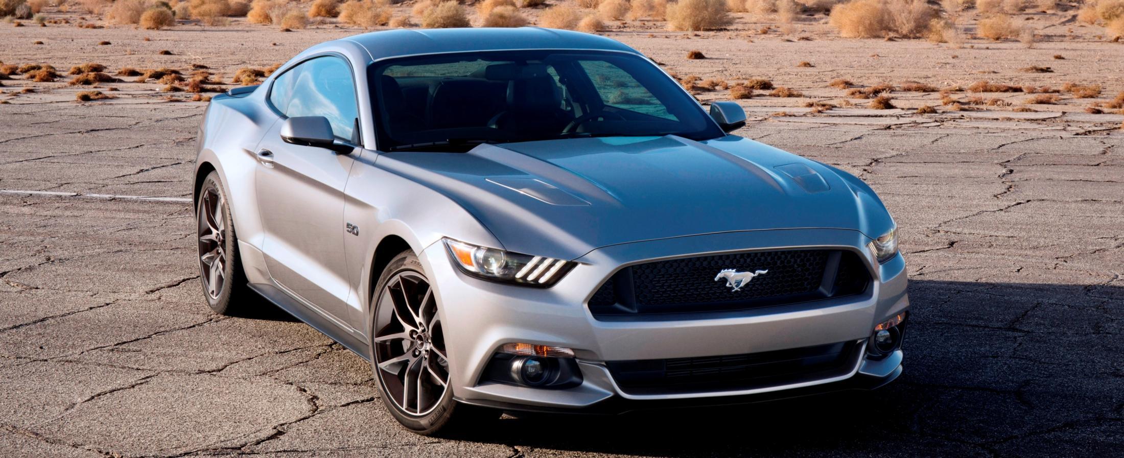 2015-Ford-Mustang-GT-in-Silver-22.jpg