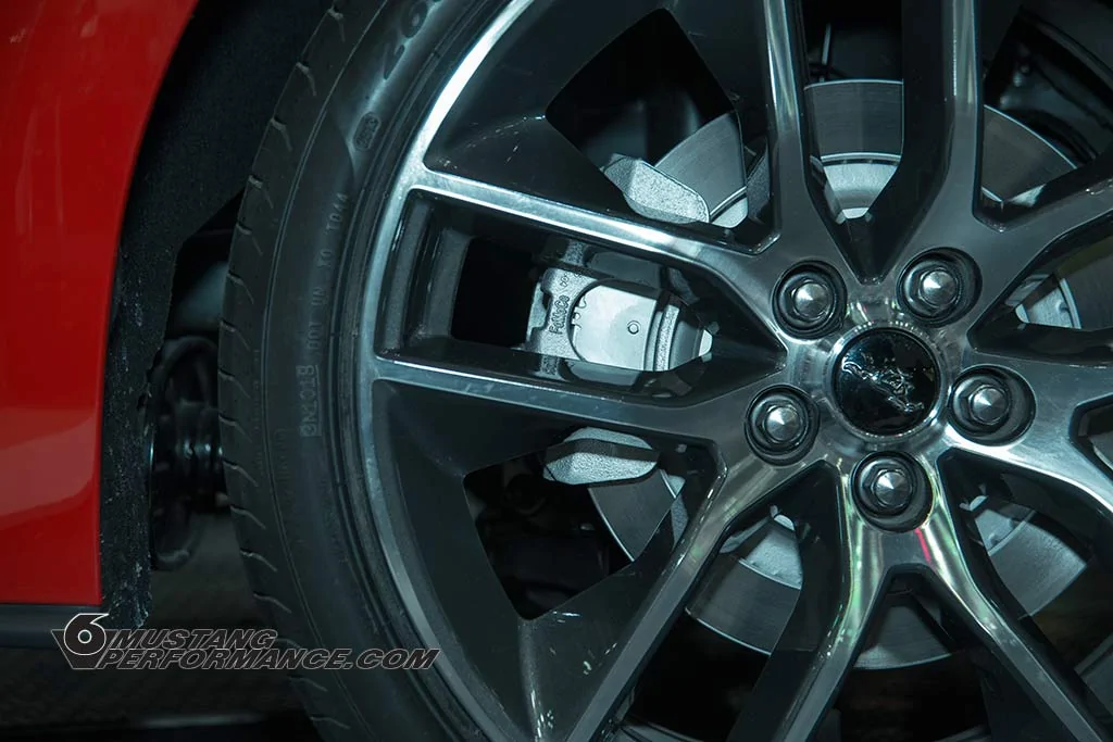 2015mustangrearbrake.webp