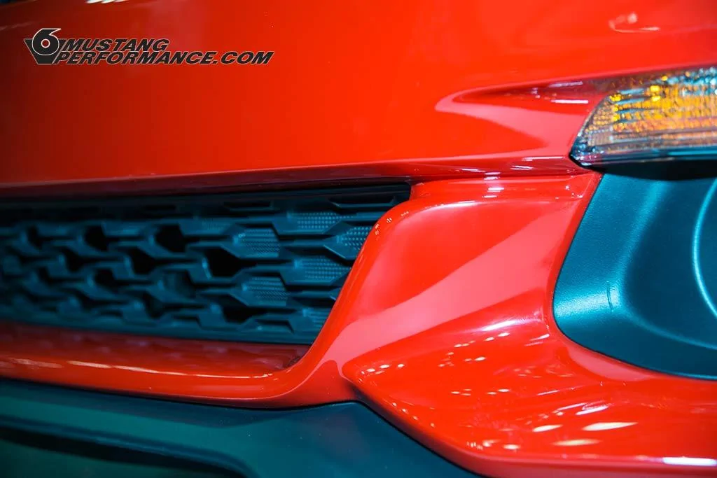 2015mustanglowergrille.webp