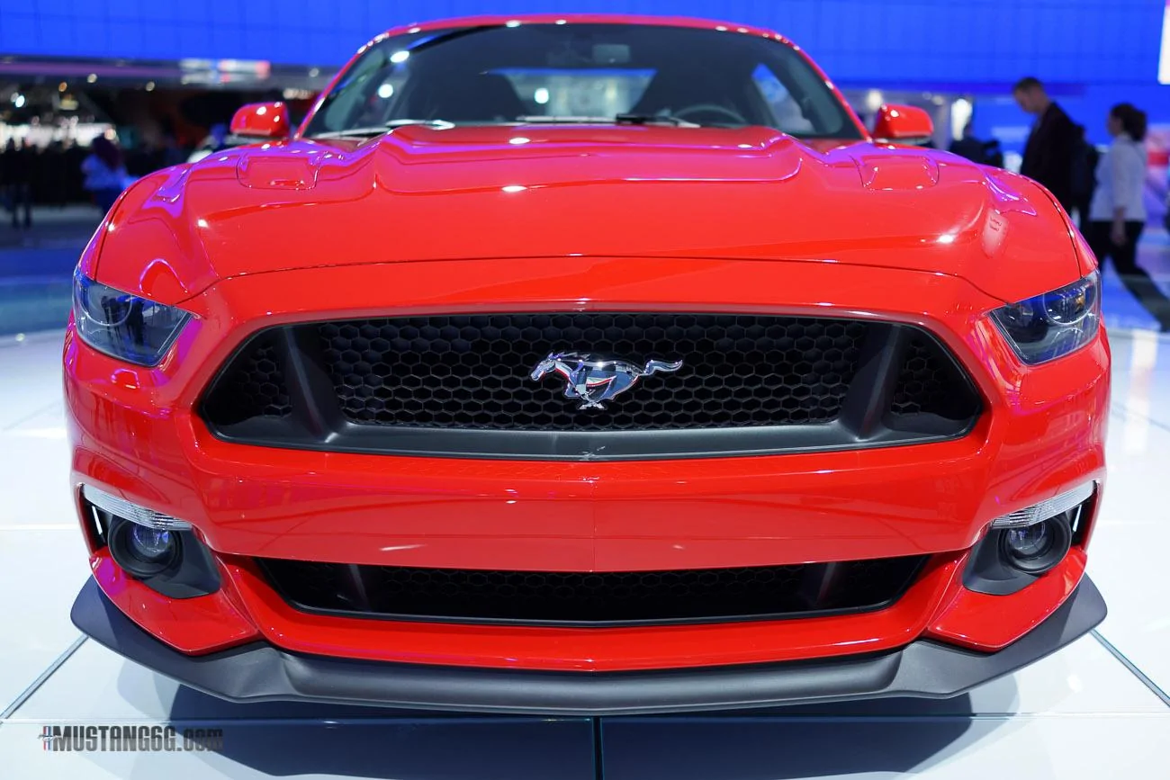 2015 Mustang GT Race Red-2.webp