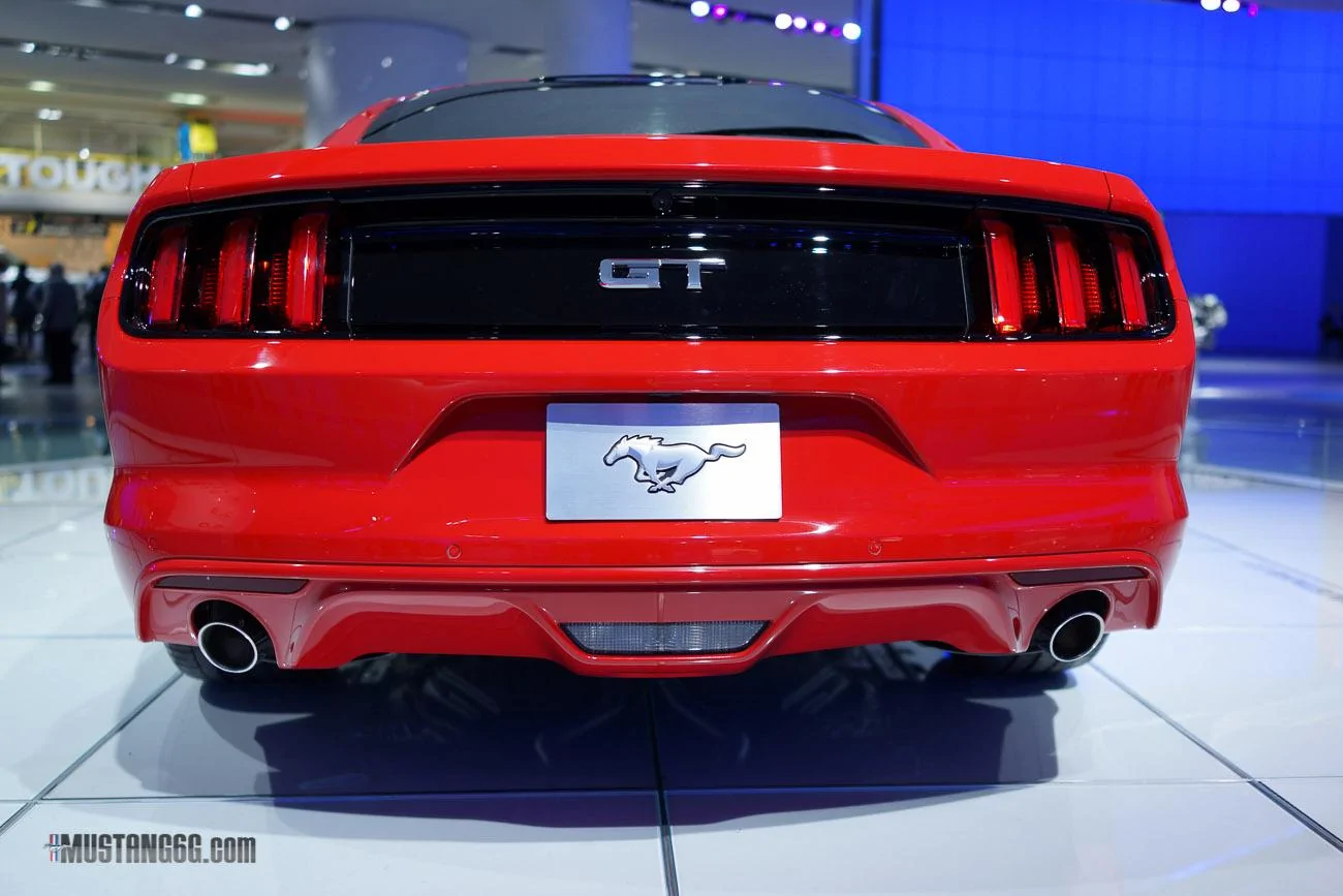 2015 Mustang GT Race Red-3.webp