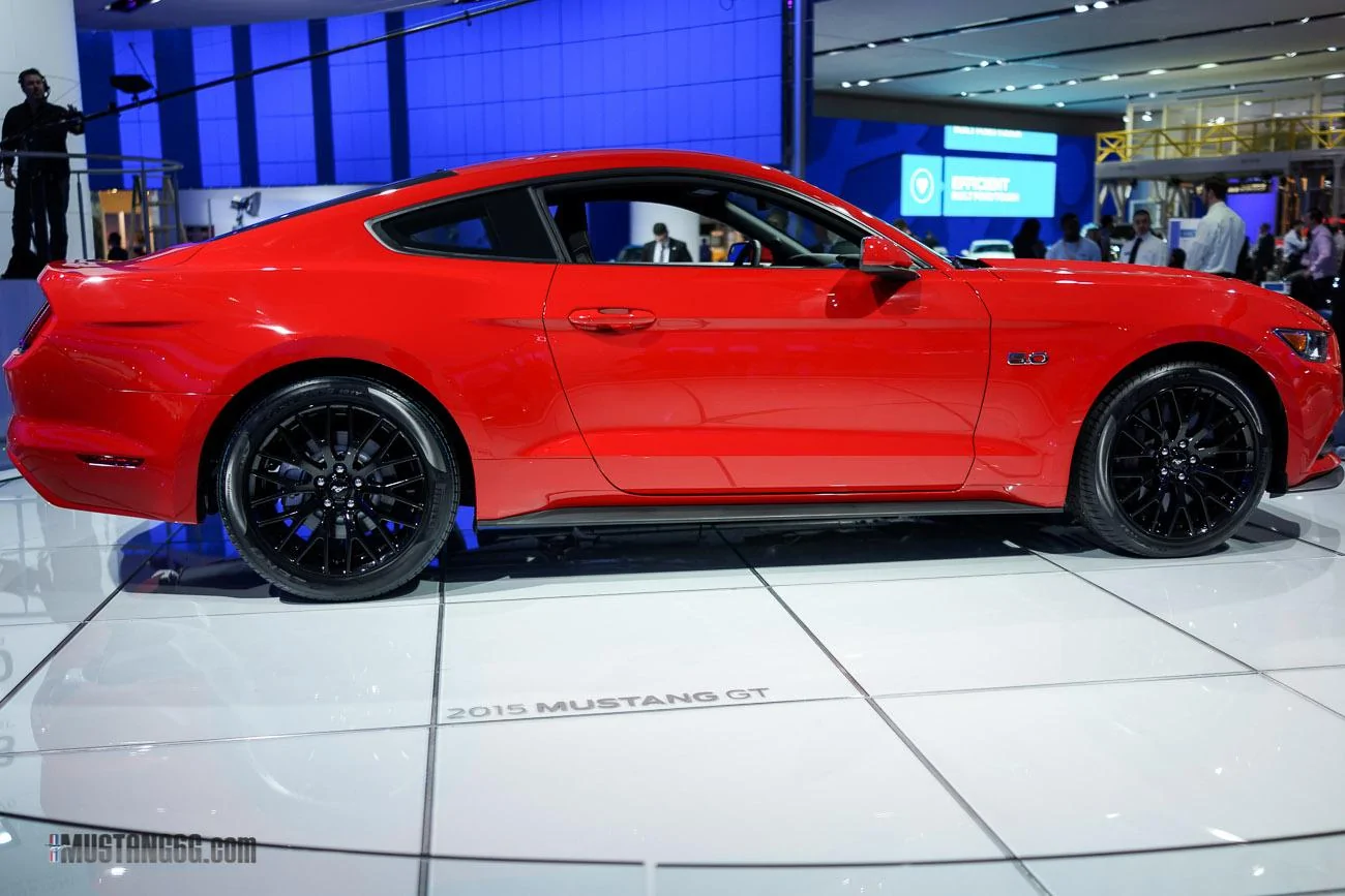 2015 Mustang GT Race Red-5.webp