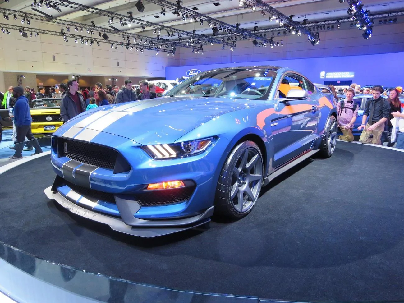 gt350r-0.webp
